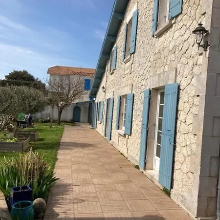 Spacieuse villa à 100m de la plage de St Palais sur mer Villa *